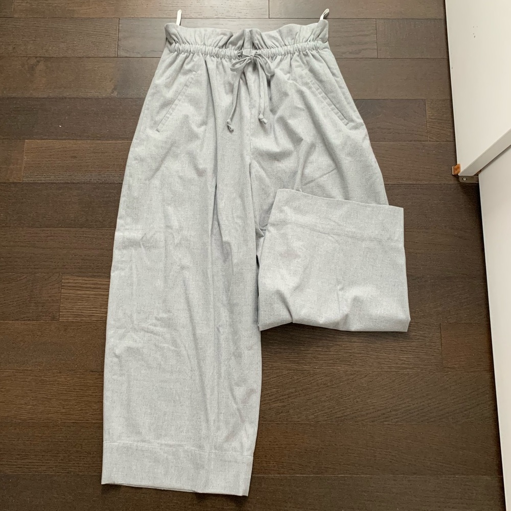 Aritzia Wide Leg Pants